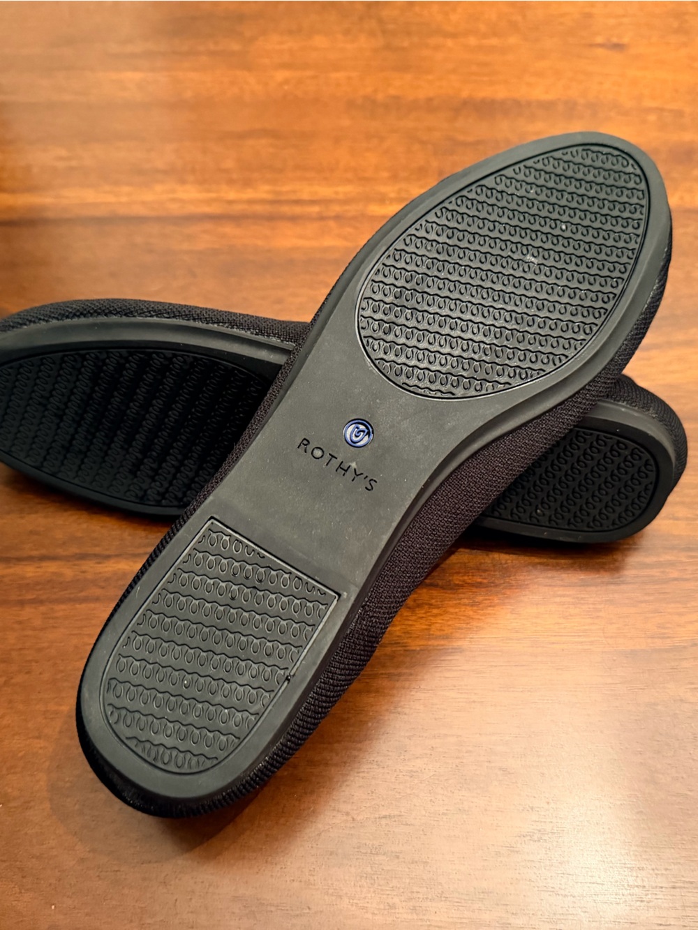 Used Rothy's Black and Blue Women's Flats Size 10.5 - Picture 3 of 5